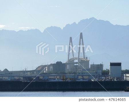 Shinminato Ohashi and Mt. Shinminato Ohashi and Mt. 47614085