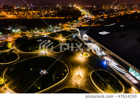 臺灣高雄衛武營都會公園Asia Taiwan Kaohsiung Park 47614350