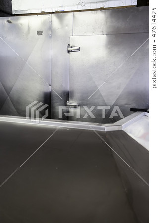 Cold Chamber Cold Chamber 47614425