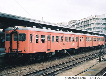 Kiha 20 metropolitan area color 47615539