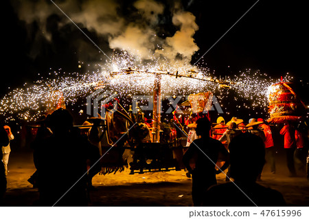 臺灣媽祖遶境活動Asian Taiwanese religious activities 47615996
