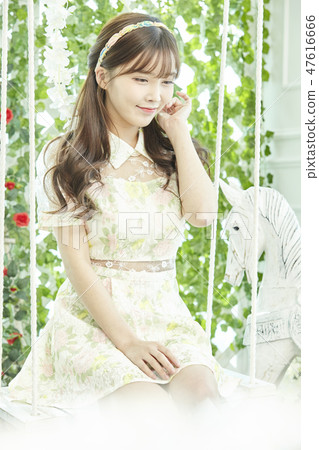 Young woman, wedding, wedding Young woman, wedding, wedding 47616666