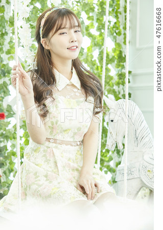 Young woman, wedding, wedding Young woman, wedding, wedding 47616668
