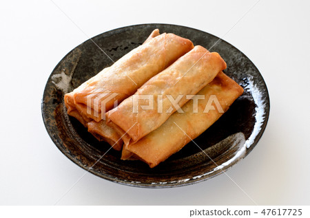 Fried spring roll 47617725