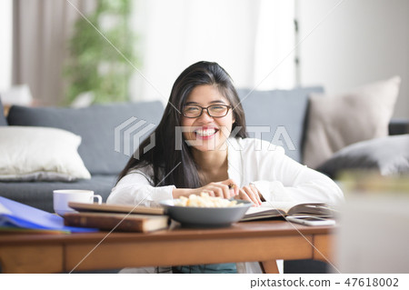 Living / ladies Living / ladies 47618002