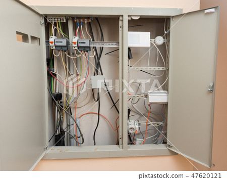 The device of an electric guard with two counters and the fire alarm system 47620121