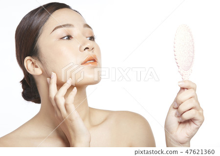 Women beauty Women beauty 47621360