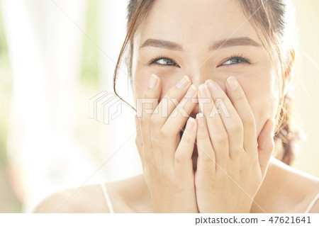 婦女生活方式放鬆 婦女生活方式放鬆 47621641