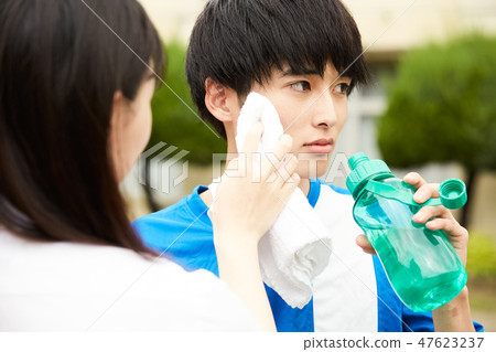 高中學生學校生活俱樂部活動 高中學生學校生活俱樂部活動 47623237
