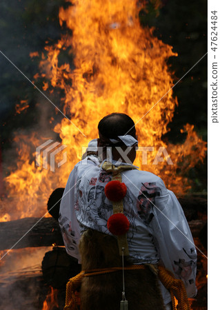 Walking through the four seasons of Tottori Autumn Mitokuyama 47624484