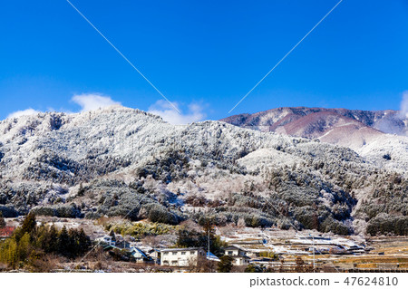 Mt. Mt. Mountain, Middle Abdomen, Snowscape, Winter, Southern Alps Mt. Mt. Mountain, Middle Abdomen, Snowscape, Winter, Southern Alps 47624810