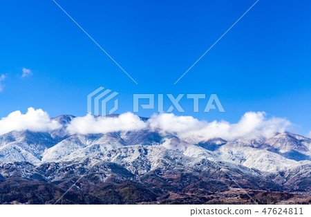 Mt. Mt. Mountain, snowy landscape, winter, Southern Alps Mt. Mt. Mountain, snowy landscape, winter, Southern Alps 47624811