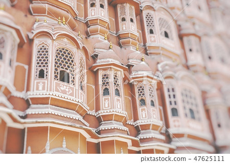 Hawa Mahal palace in Jaipur, Rajasthan 47625111