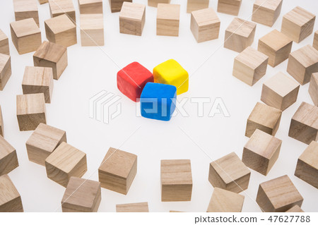 少數民族的形象 47627788