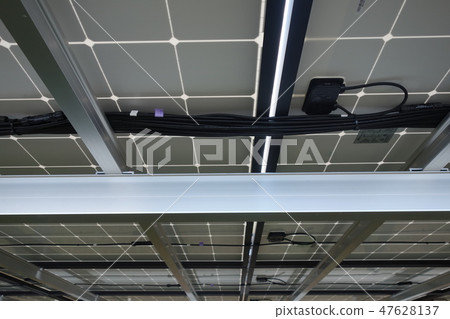 太陽能電池板背面 47628137