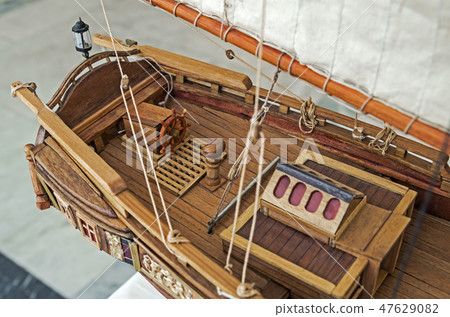 Aft section of sailing ship 47629082