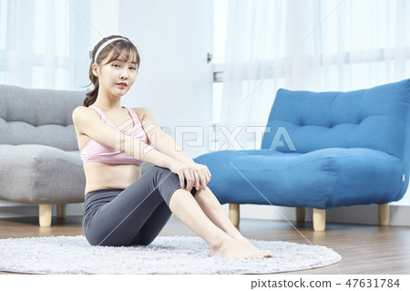 Stretching, exercise, fitness, young woman Stretching, exercise, fitness, young woman 47631784