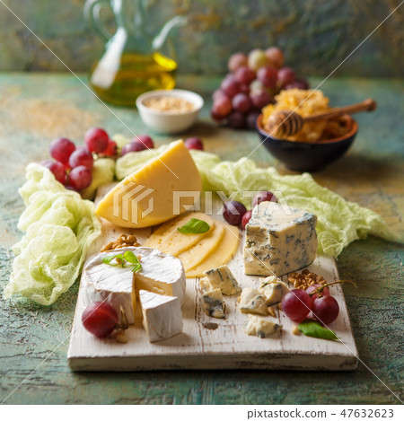 Cheese with nuts 47632623