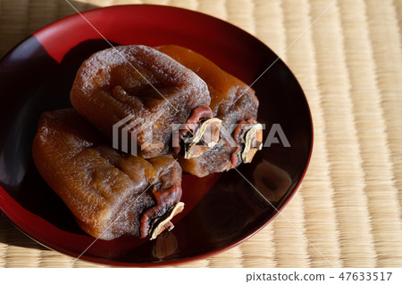 Yamanashi prefecture wilted persimmon (dried persimmon) 47633517