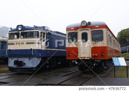 Usui Pass Railway Cultural Mura (EF 60 · Kiha 20) 47636772