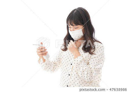 一名年輕女子感冒了·流感圖片 47638986
