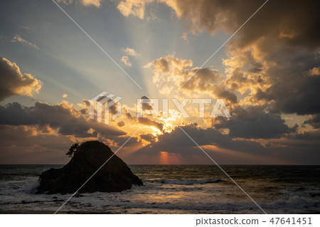 從世界12大湖畔公園眺望世界遺產白神山的絕美景色 47641451