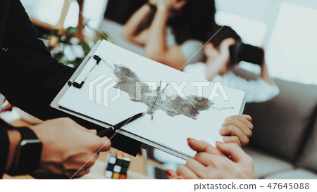 Arab Family at Reception in Psychotherapist Office 47645088