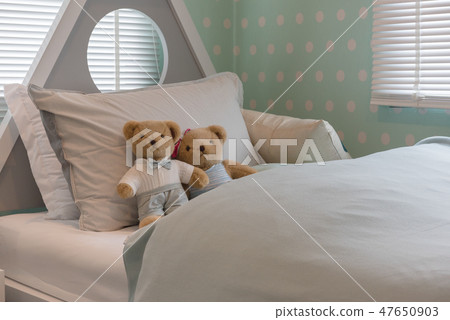 modern kid's bedroom modern kid's bedroom 47650903