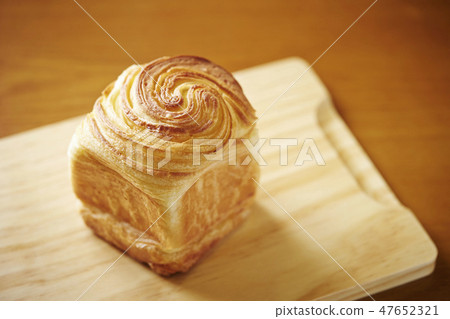 Danish placed on the pastry board Danish placed on the pastry board 47652321