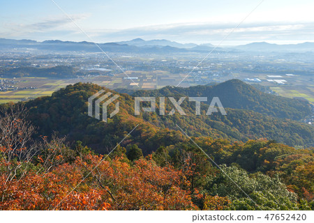 從大山山峰的東側向西西富士和佐野市觀看 47652420