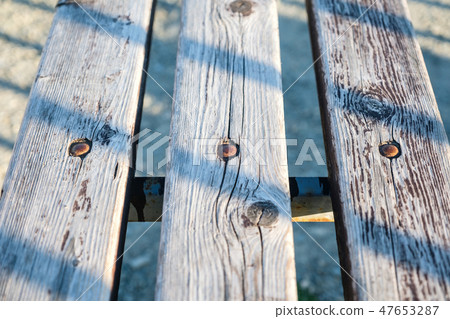 Grunge peeling paint white wood texture Grunge peeling paint white wood texture 47653287