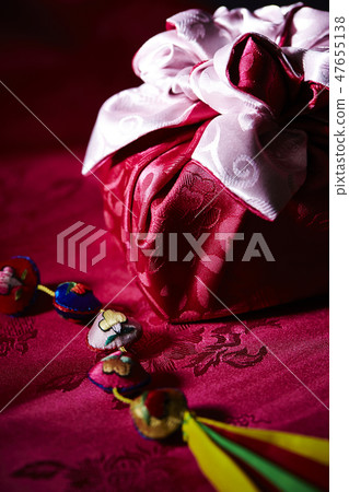 包裹Pojagi春節圖像的韓國Furoshiki 47655138