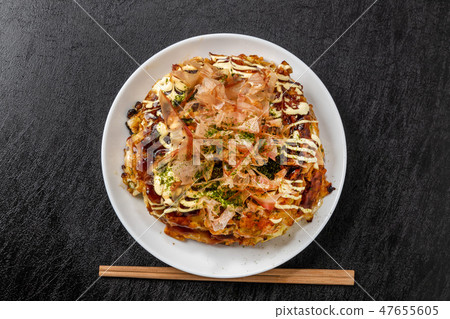 Okonomiyaki Japanese Traditional Pizza Okonomiyaki Okonomiyaki Japanese Traditional Pizza Okonomiyaki 47655605