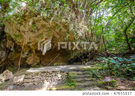 Okinawa Sefa Utaki 47655837