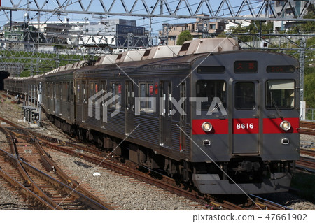 [DT] Tokyu Denentoshi Line 8500 series (Tobu Isesaki Line direct) 47661902