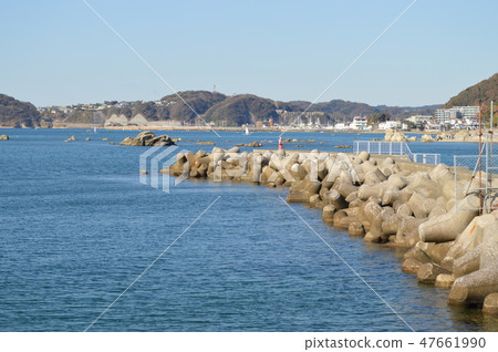 Hayama海岸和tetrapot 47661990