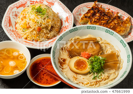 典型的中國菜典型的中國菜(餃子等) 典型的中國菜典型的中國菜(餃子等) 47661999