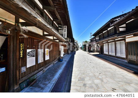 高岡市鹿屋町的城市景觀 47664051