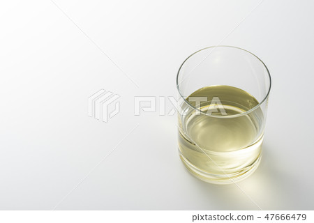 品嚐到玻璃杯 47666479