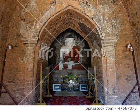 Buddha statue of Tachapon Temple (Buddha in stomach) Buddha statue of Tachapon Temple (Buddha in stomach) 47667078