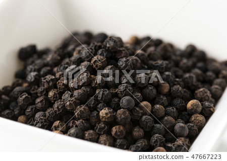 Black pepper 47667223