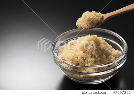 Three temperature sugar wooden spoon 47667292