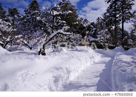 Snow scene Kenrokuen Snow scene Kenrokuen 47668868