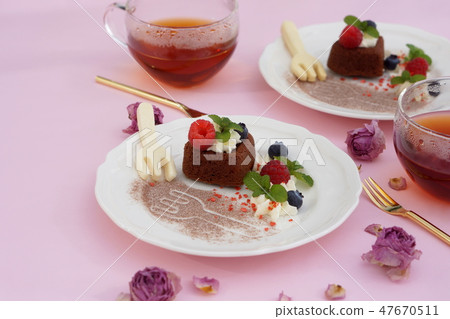 Valentine ~ Heart's Gateau · o · chocolat Valentine ~ Heart's Gateau · o · chocolat 47670511
