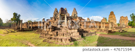 Pre Rup temple at sunset. Cambodia. Panorama Pre Rup temple at sunset. Cambodia. Panorama 47671594