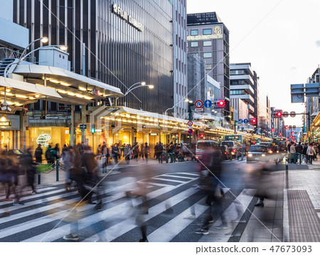 Shijyūdori在京都暮色 47673093