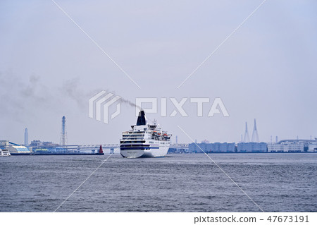 Yokohama Port where luxury cruise ships depart Yokohama Port where luxury cruise ships depart 47673191