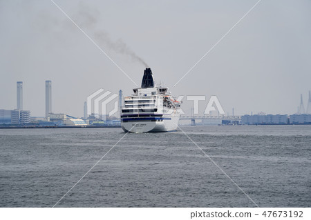 Yokohama Port where luxury cruise ships depart 47673192