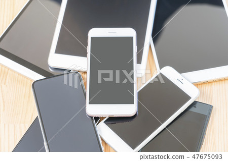 Smartphones and tablets 47675093