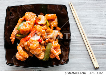 top view of Shrimps Combo in bowl with chopsticks top view of Shrimps Combo in bowl with chopsticks 47683464